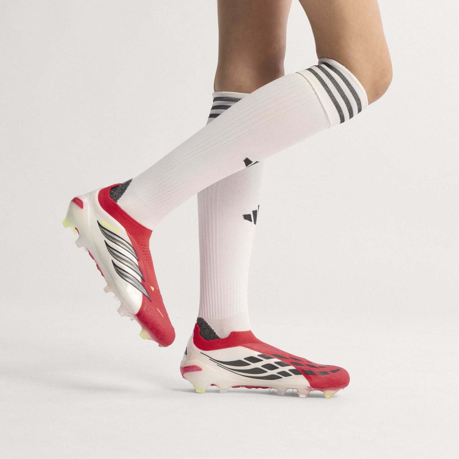 メンズ adidas Predator Elite サッカースパイク レースレス レッド