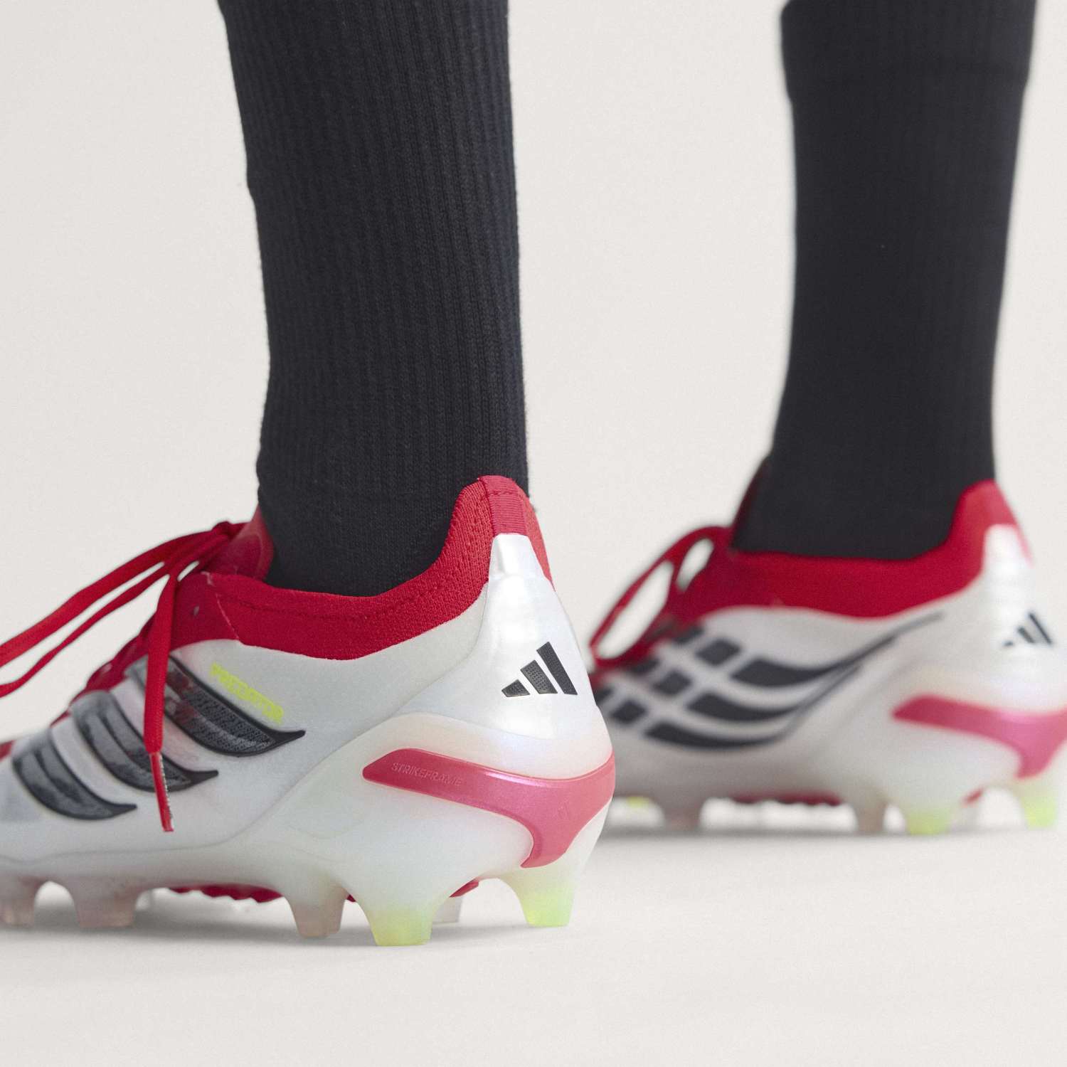 メンズ adidas Predator Elite サッカースパイク レッド – レアル