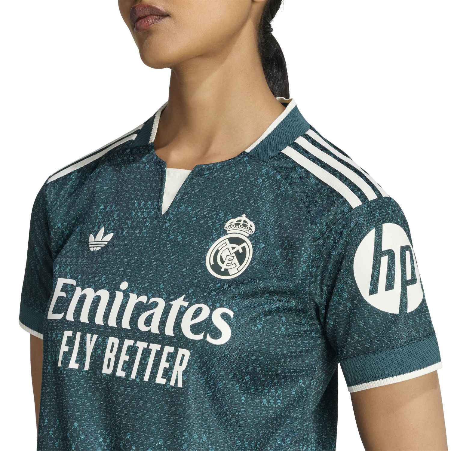 Womens Away Authentic Jersey Green 26/27