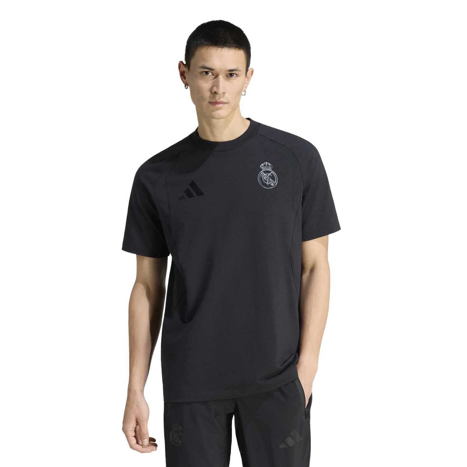 メンズ adidas Tiro Travel 25/26 ブラック Tシャツ – レアル