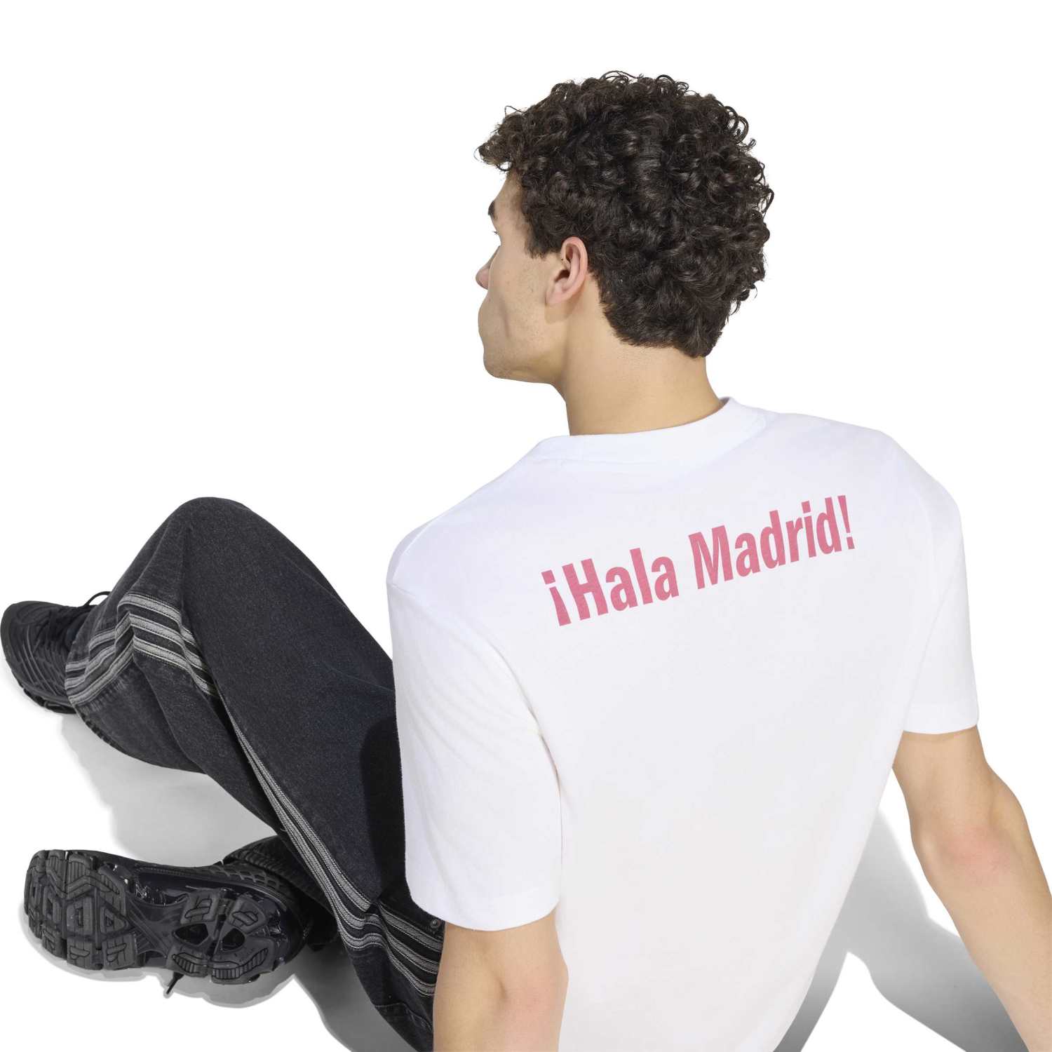 Hala Madrid メンズ adidas SZN ホワイト Tシャツ 26/27 – レアル