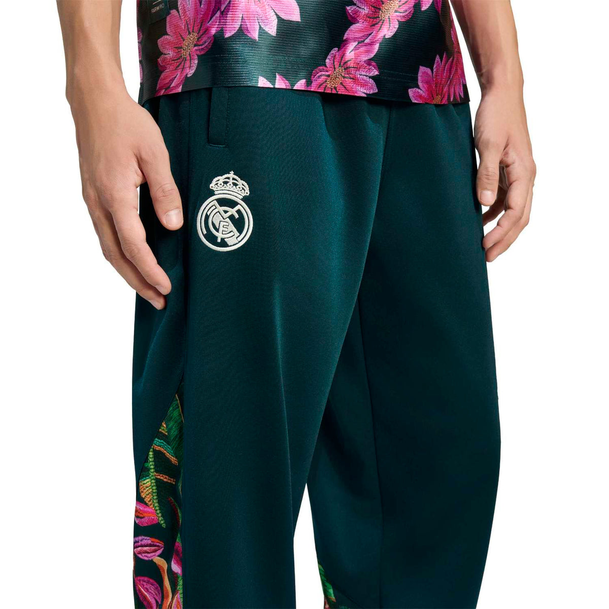 Pantalón Chándal Hombre adidas x FARM Rio 26/27 Verde