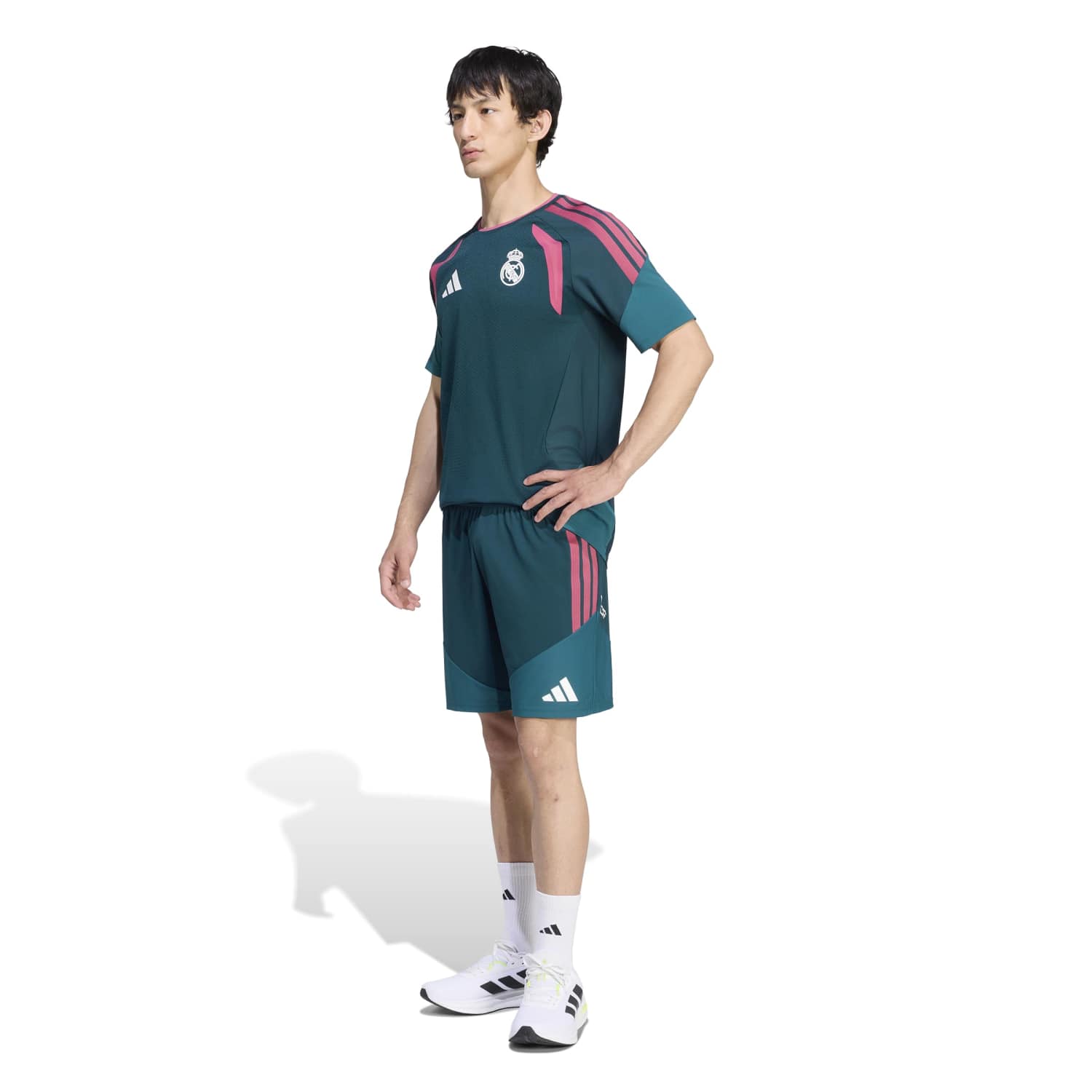 男款 adidas 专业休闲训练短裤 26/27 绿色