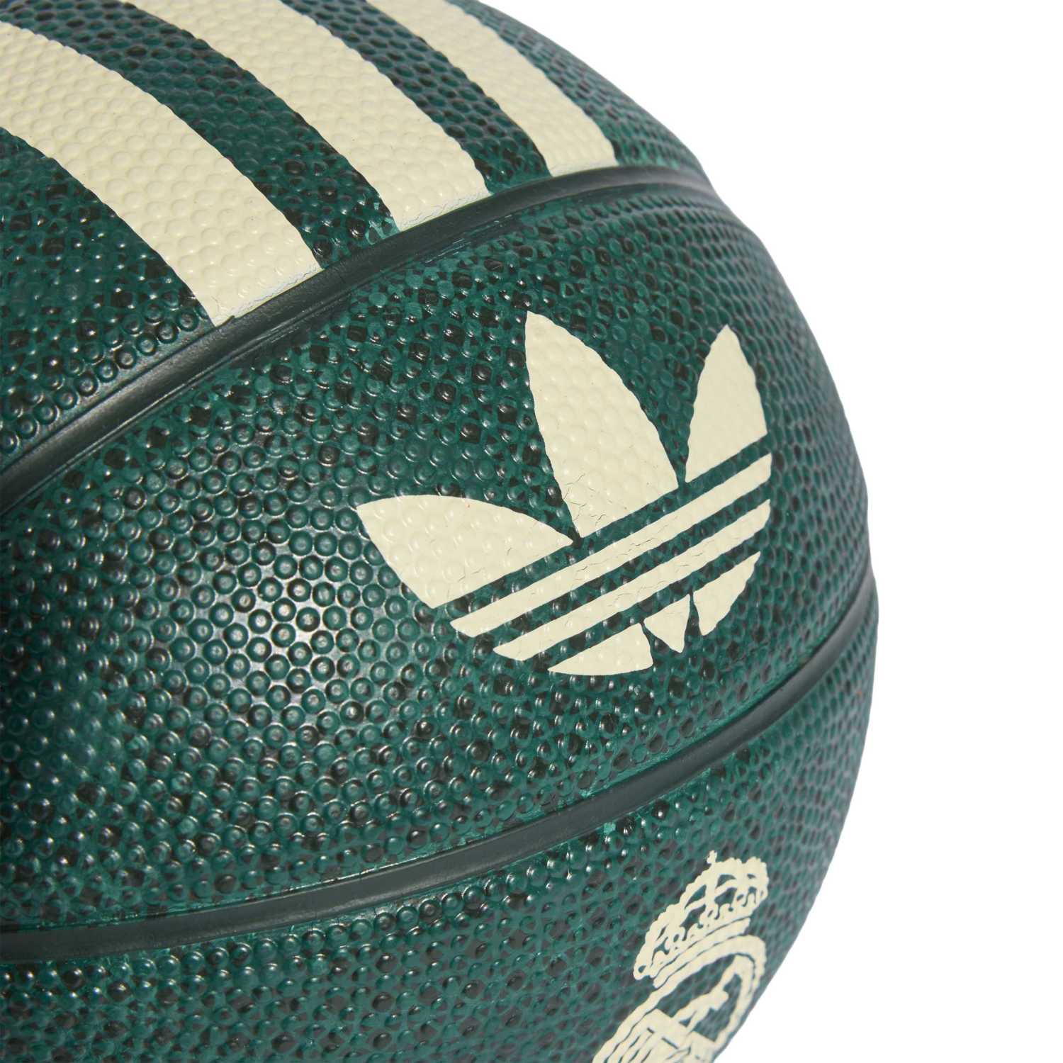 Mini Bola de Basquetebol adidas 26/27