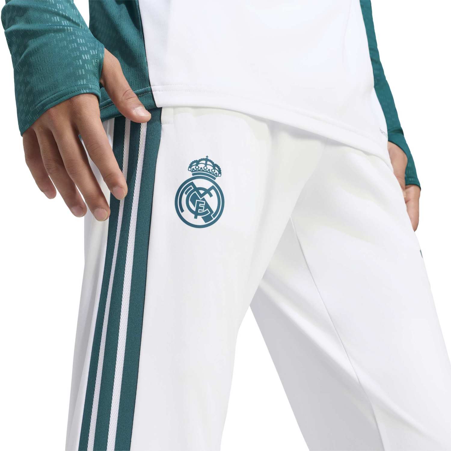 メンズ adidas UCL トレーニング パンツ 26/27 ホワイト – レアル
