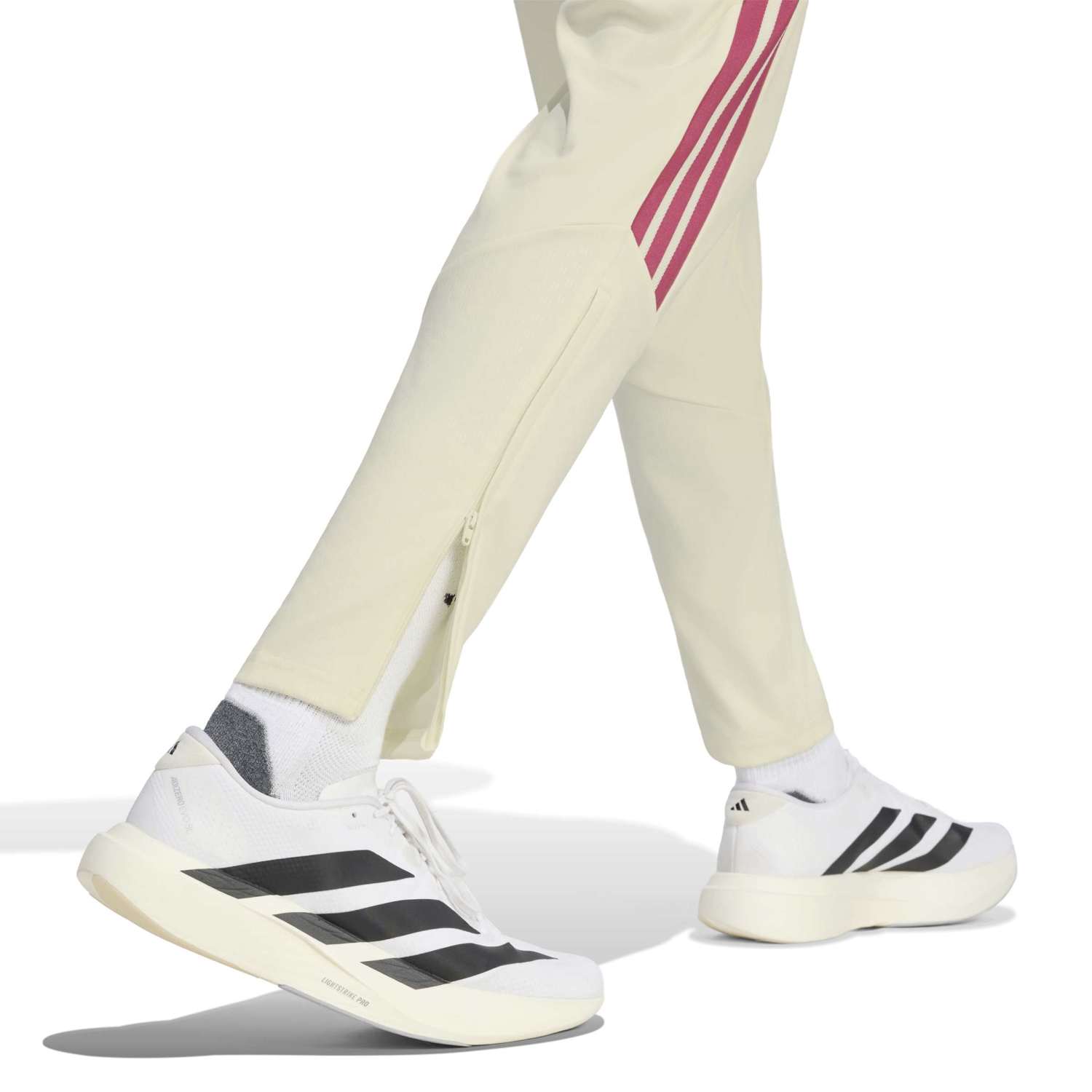 Trainingshose Herren adidas 26/27 Beige