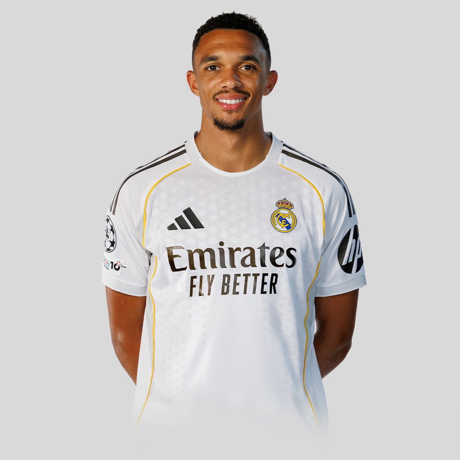 男子チーム – レアル・マドリードCF公式オンラインショップ