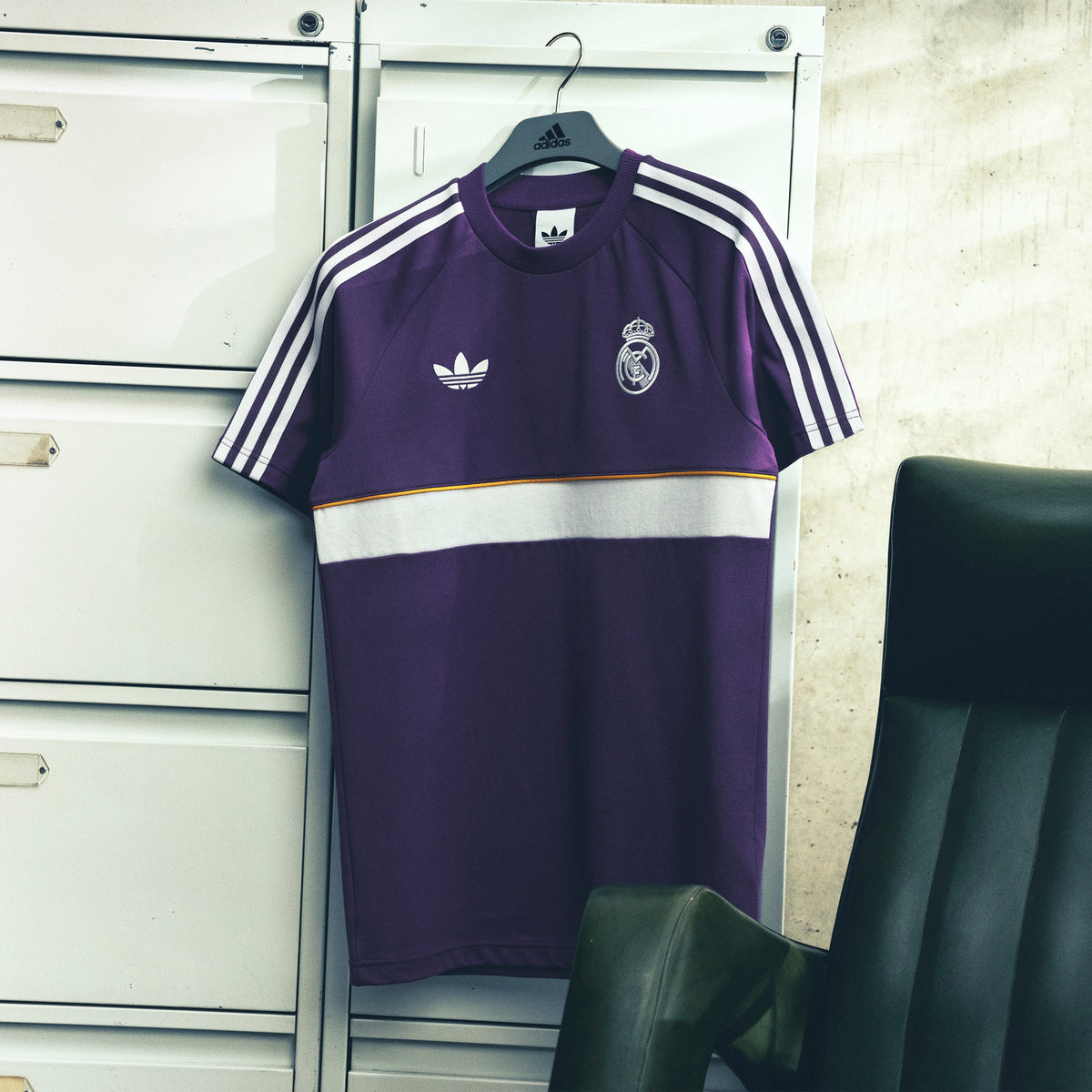 Camiseta Hombre adidas OG Icons 26/27 Morada