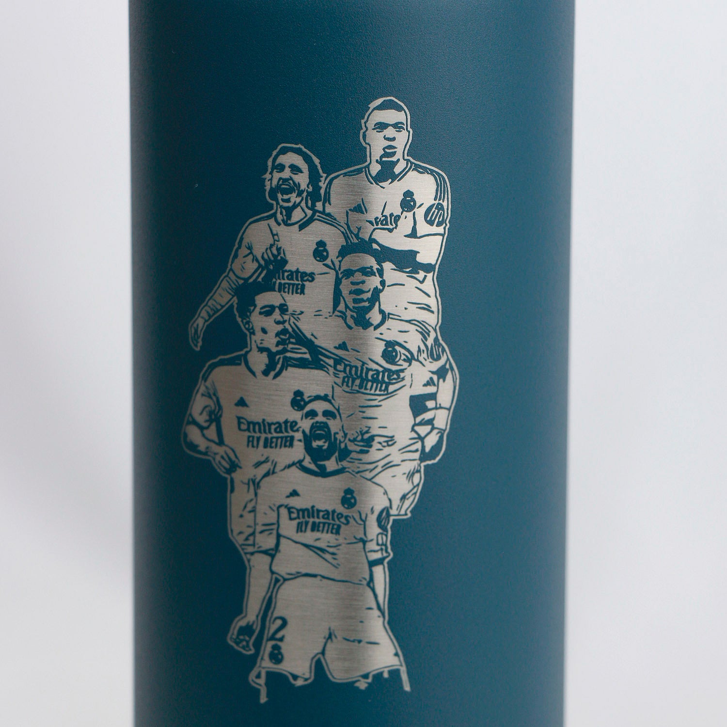 Termo Equipo + Escudo 600ml Azul Real Madrid
