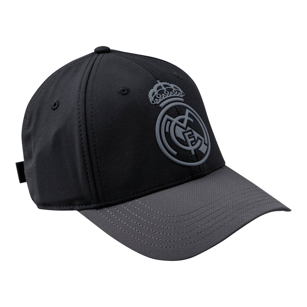 Berretta Ufficiale Real Madrid invernale calda RMCF con logo in fronte Berretta Ufficiale Real Madrid invernale calda RMCF con logo in fronte