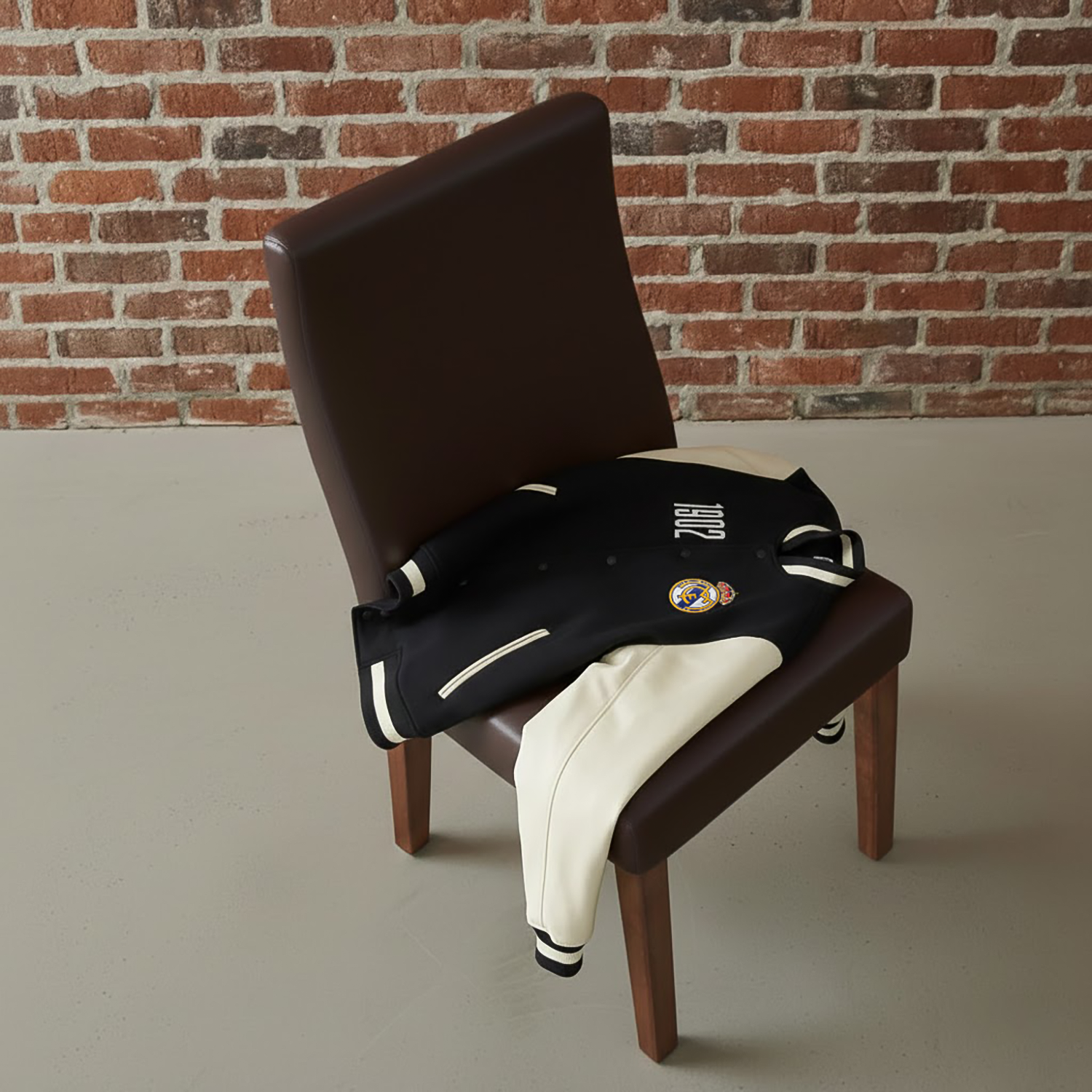 Chaqueta Hombre Collegiate Negra/Blanca