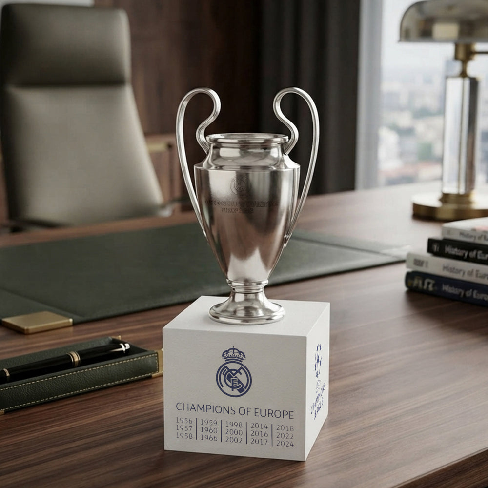 Réplica Oficial del Trofeo de la UEFA Champions League Real Madrid 7cm
