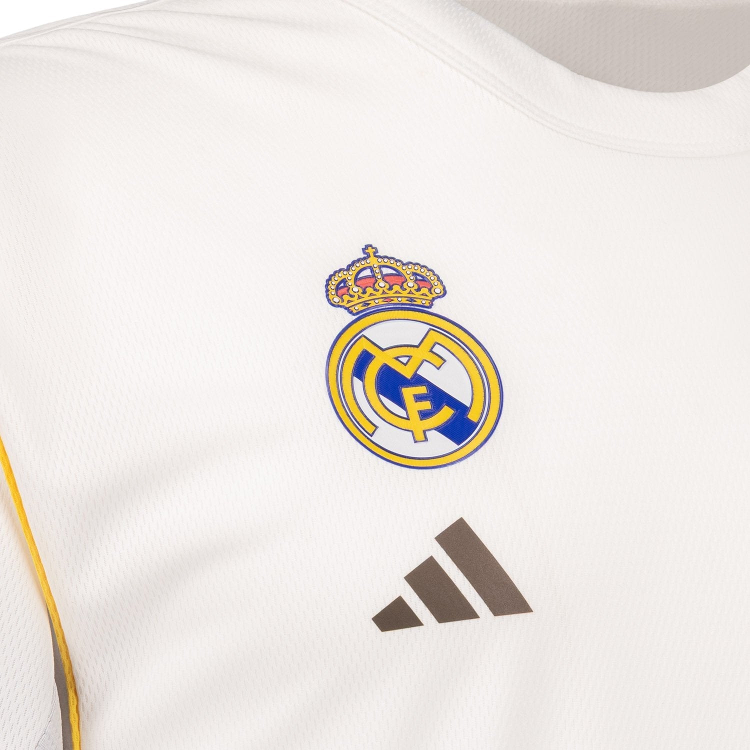 Mens Basketball Warm Up Shirt 25/26 – Official Real Madrid Store