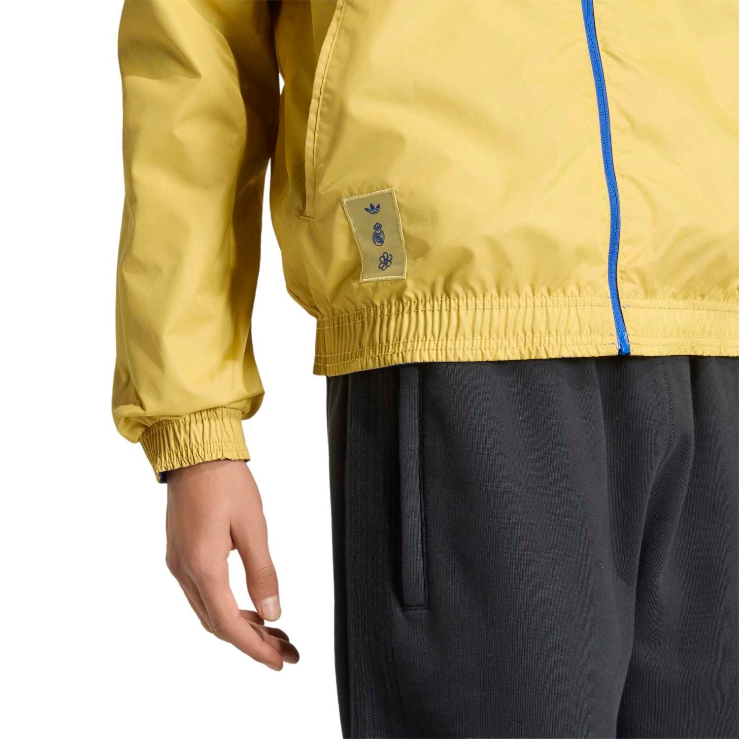 リバーシブルジャケット adidas／レアルマドリード メンズリバーシブルジャケット adidas Chinese Knot Pack 25/26 ブルー